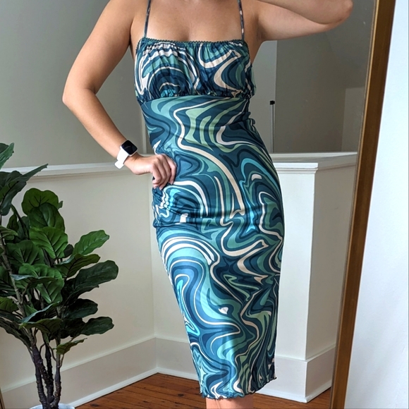 Princess Polly printed midi dress - Picture 1 of 2